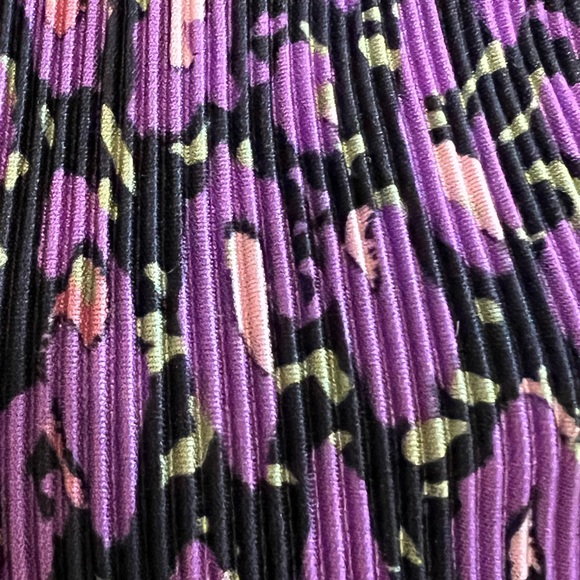 Next tiered pleated skirt - Picture 2 of 3